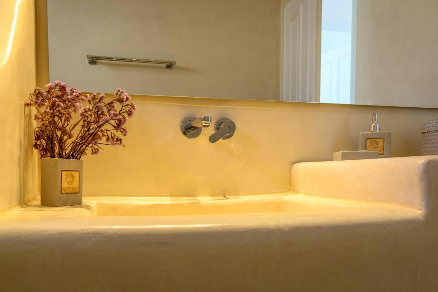 Villa Luxury White Oasis W Private Pool In Mikonos Kalafatis