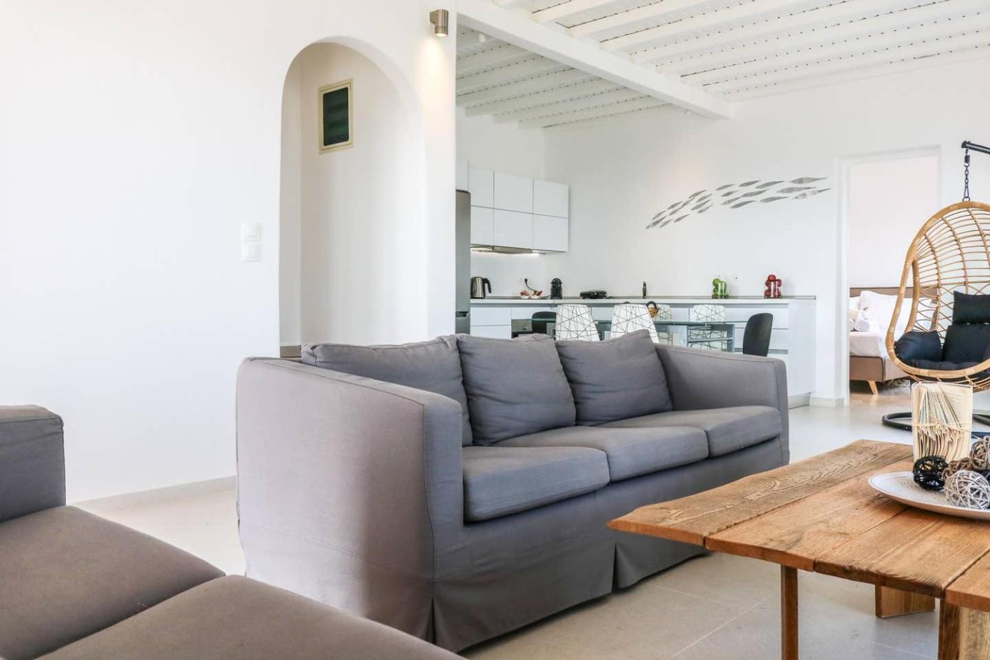 Luxury White Oasis W Private Pool In Mikonos