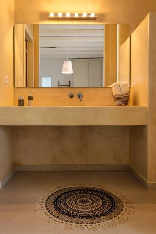 Villa Luxury White Oasis W Private Pool In Mikonos Kalafatis